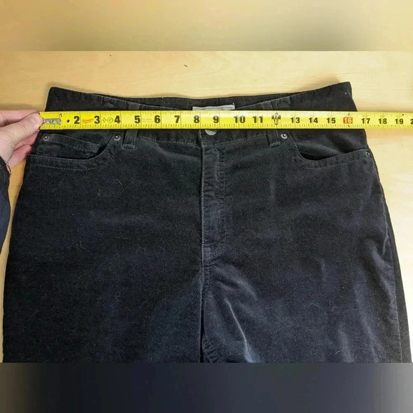 L.L BEAN Vintage Black Velvet pants for women  no size (looks like a 10-12) - Picture 7 of 11